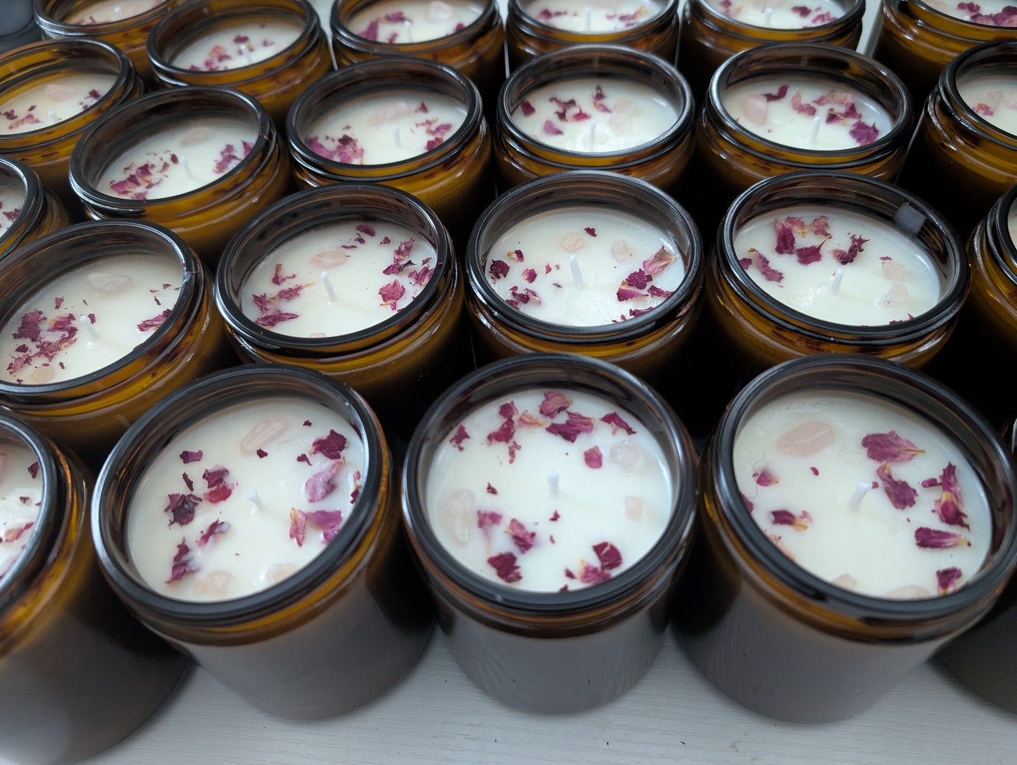 Roses & Quartz Soy Wax Candle - 7 oz